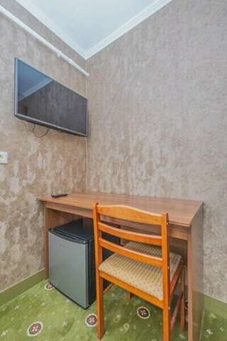 Гостиница Ланселот Санкт-Петербург Двухместный номер с 2 отдельными кроватями-4